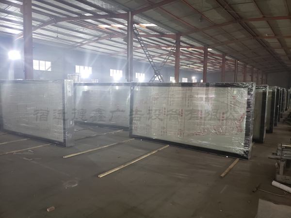 陕西宝鸡不锈钢候车亭发货完毕
